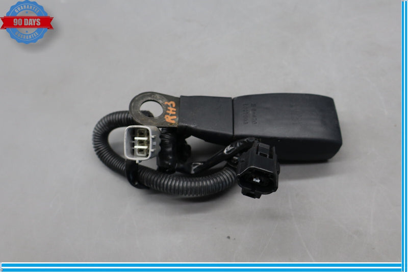 Load image into Gallery viewer, 02-06 Lexus SC430 LS430 Front Right Passenger Side Seat Belt Seatbelt Buckle Oem
