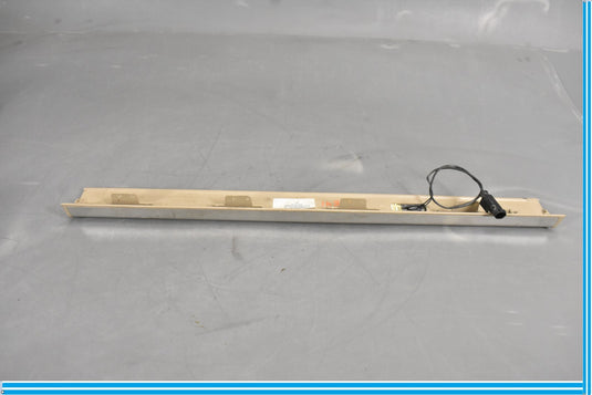 10-18 Mercedes CLS550 W218 Front Right Side Door Step Sill Trim Cover Oem