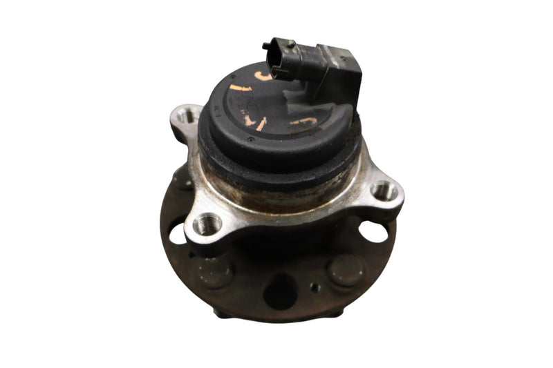 Load image into Gallery viewer, 09-14 Hyundai Genesis Front Left Side Wheel Hub Bearing Assembly 517503MXXX Oem
