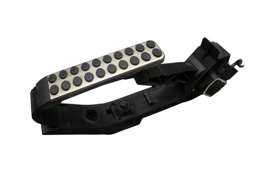 03-06 Mercedes R230 SL500 CLK500 Gas Acceleration Pedal A2033010001 Oem