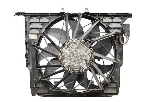10-19 BMW 740i 740Li 750i Engine Radiator Cooling Fan Shroud Motor Assembly Oem