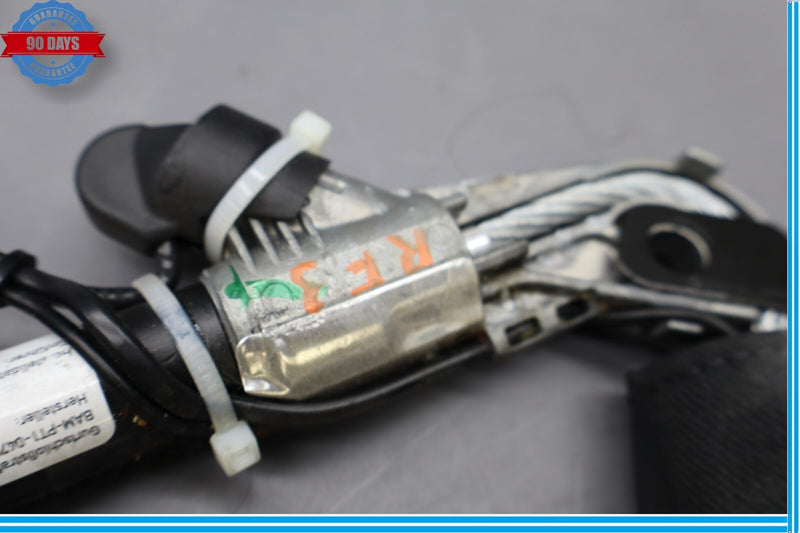 Load image into Gallery viewer, 03-06 Mercedes S600 S55 AMG W220 Front Right Side Seat Belt Seatbelt Buckle Oem
