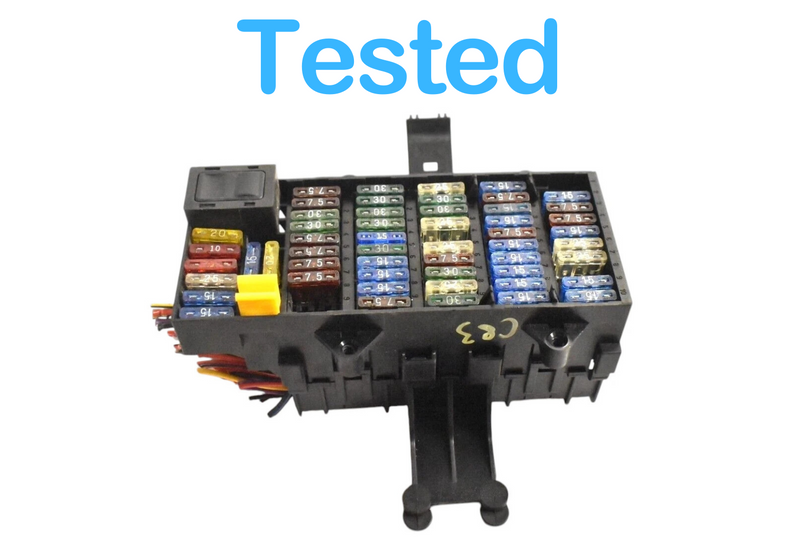 Load image into Gallery viewer, 1999 Porsche Boxster Cabin Fuse Relay Box Control Module 1390675 Oem
