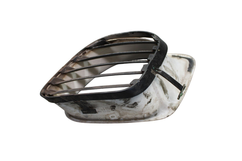 Load image into Gallery viewer, 97-04 Porsche Boxster Right Passenger Quarter Air Intak Duct Vent Grille Oem
