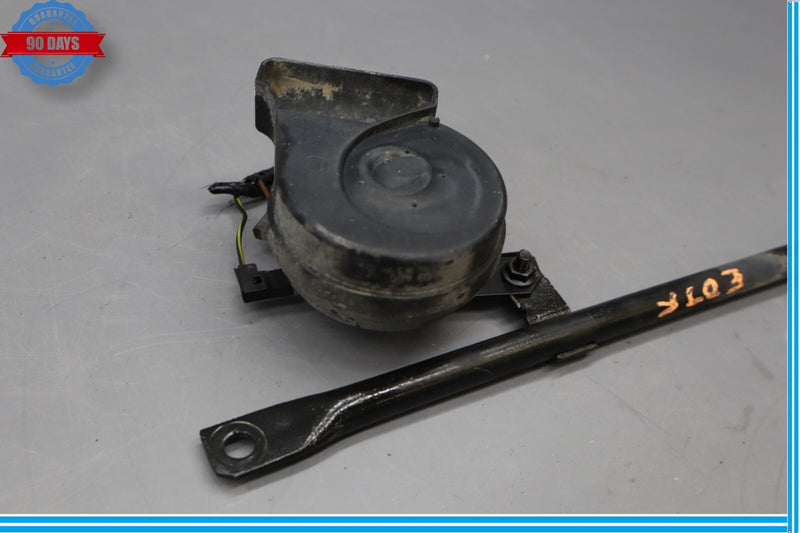 Load image into Gallery viewer, 03-06 Mercedes SL500 SL600 Right High Tone Signal Alarm Siren Horn Bosch Oem
