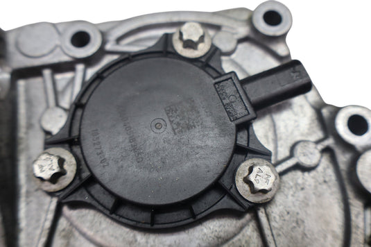 15-20 Mercedes W205 C300 2.0L Engine Timing Cover A2740150700 Oem