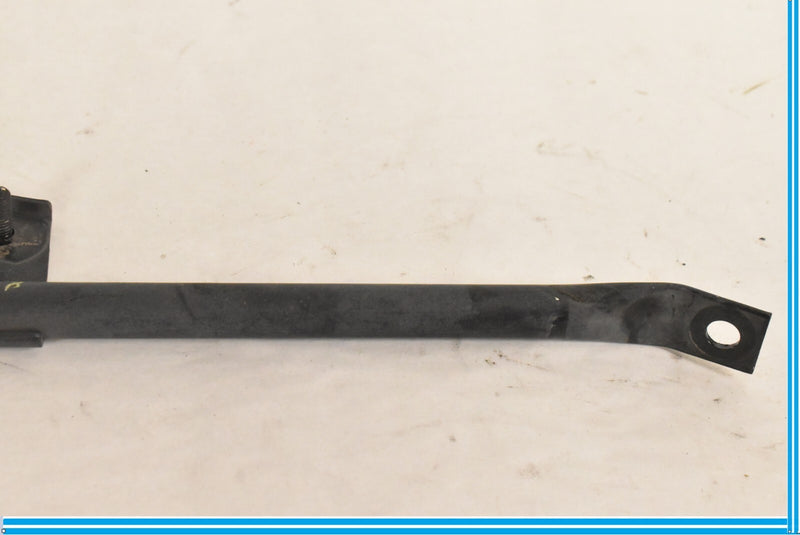 Load image into Gallery viewer, MERCEDES R230 SL-CLASS ENGINE CENTER RADIATOR CORE SUPPORT BRACE
