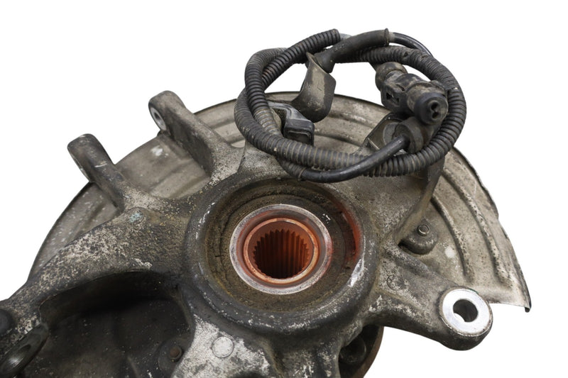 Load image into Gallery viewer, 02-05 Ford Thunderbird 3.9L V8 Rear Left Steering Spindle Knuckle Hub Oem
