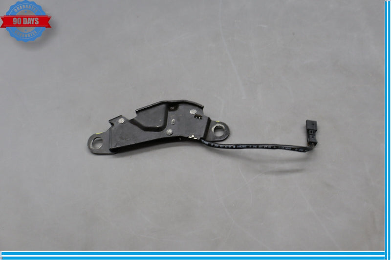 Load image into Gallery viewer, 03-06 Mercedes R230 SL500 Right Convertible Roof Top Striker w/ Sensor Oem
