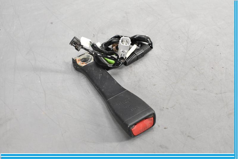 Load image into Gallery viewer, 07-12 Lexus LS460 XF40 Front Left Driver Seat Belt Seatbelt Buckle Oem
