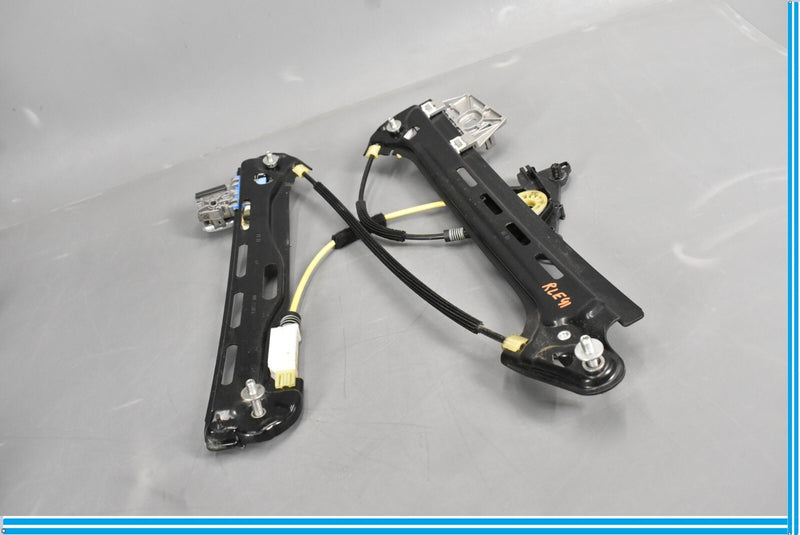 Load image into Gallery viewer, 12-18 Mercedes CLS550 Rear Left Driver Door Window Regulator Oem
