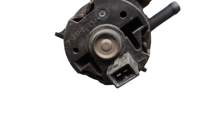 Load image into Gallery viewer, 13-17 Land Rover Range Rover L405 Auxiliary Secondary Water Coolant Pump Oem
