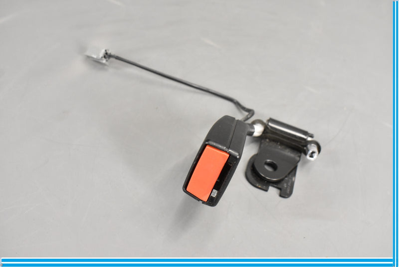 Load image into Gallery viewer, 10-15 Jaguar XJ XJL Rear Right Passenger Side Seat Belt Buckle Oem
