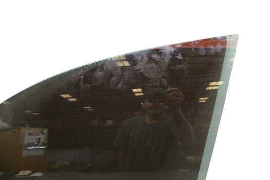 17-19 Alfa Romeo Giulia Front Left Driver Side Door Window Auto Glass Oem