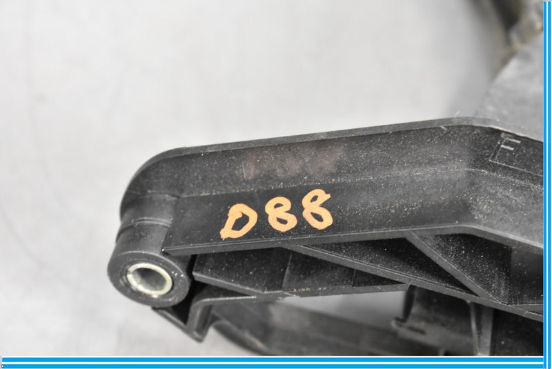 Load image into Gallery viewer, 05-08 Maserati Quattroporte M139 Interior Gas Acceleration Foot Pedal Oem
