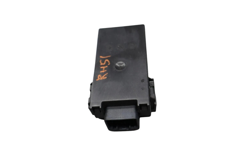 Load image into Gallery viewer, 02-05 Ford Thunderbird Right Passenger Side Heated Seat Control Unit Module OEM
