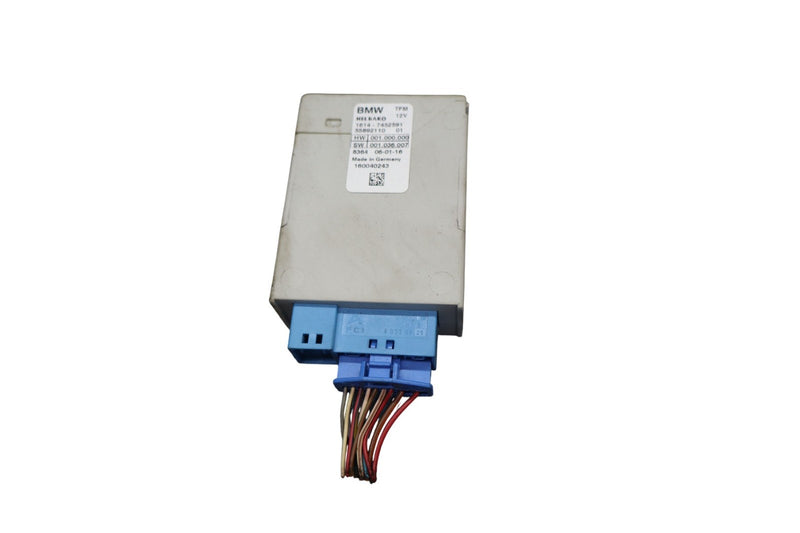Load image into Gallery viewer, 14-21 BMW I3 I01 Hybrid Fuel Pump Tank Computer Control Module 7452591 Oem
