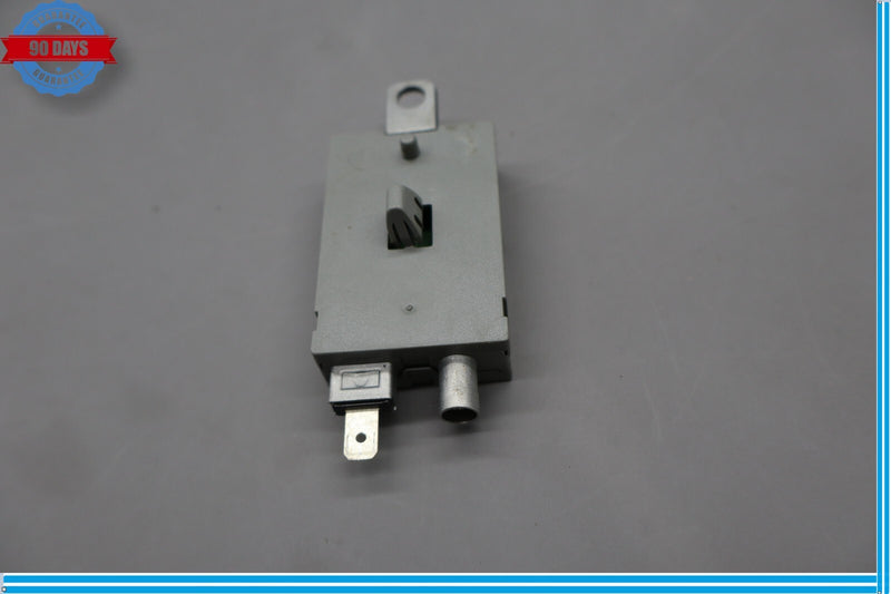 Load image into Gallery viewer, 14-20 Jaguar X152 F-Type Aerial Antenna Amplifier Control Module Unit Oem
