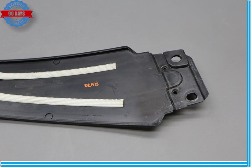 Load image into Gallery viewer, 14-17 Maserati Quattroporte Front Right Exterior Door Pillar Trim Cover Oem
