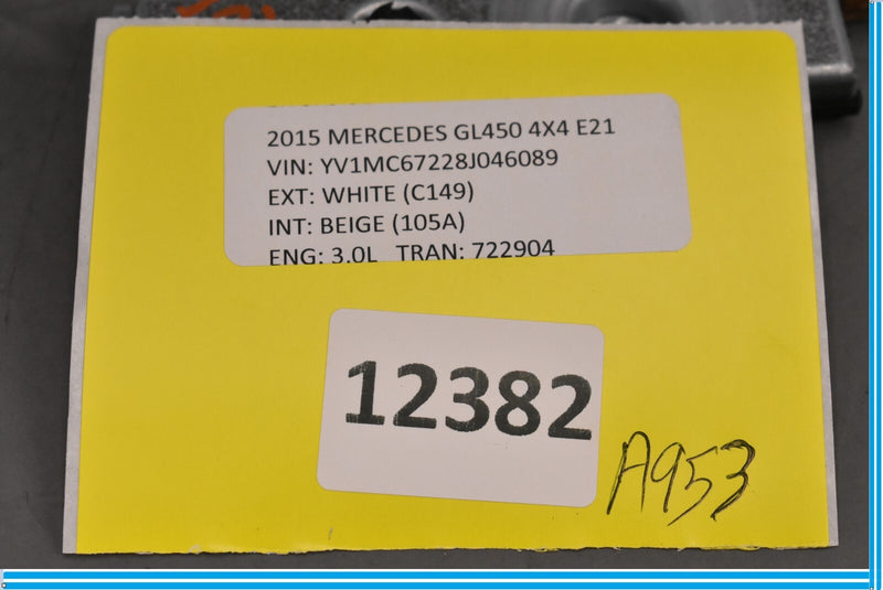 Load image into Gallery viewer, 13-16 Mercedes GL450 X166 Radio Antenna Amplifier Noise Filter Module Oem
