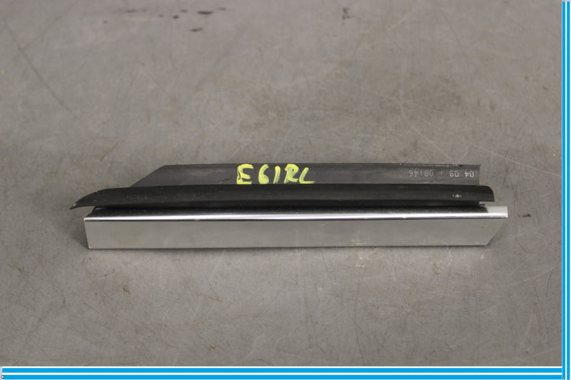 Load image into Gallery viewer, 09-15 BMW 750Li F01 F02 Rear Left Door Window Inner Belt Weatherstrip Seal Oem
