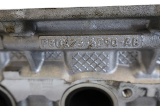 13-21 Jaguar X152 F-Type F-Pace Engine Motor Right Cylinder Head Oem
