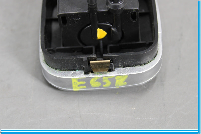 Load image into Gallery viewer, 03-11 Mercedes SL500 Front Right Passenger Side Seat Lumbar Switch Control Oem
