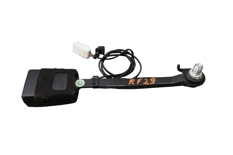 Load image into Gallery viewer, 03-13 Maserati Quattroporte M139 Front Right Side Seat Belt Buckle 67672600 Oem
