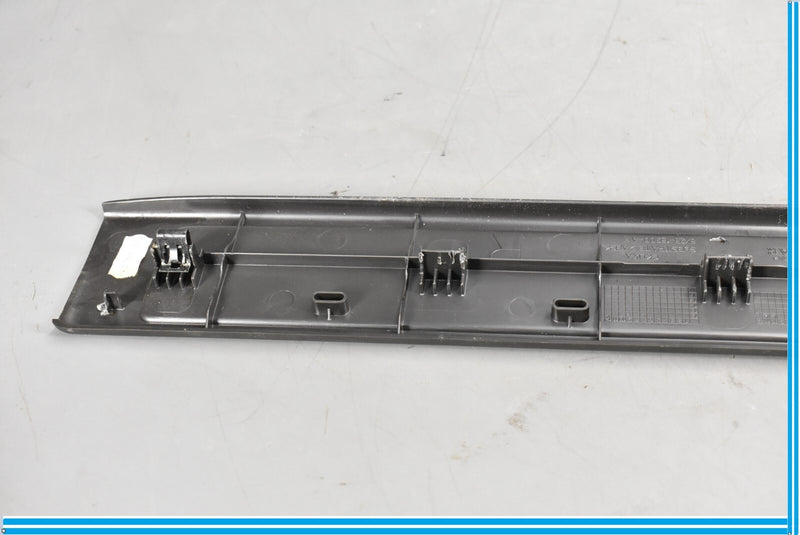Load image into Gallery viewer, 09-15 Jaguar XF Front Right Passenger Side Door Scuff Plate Panel Sel Oem
