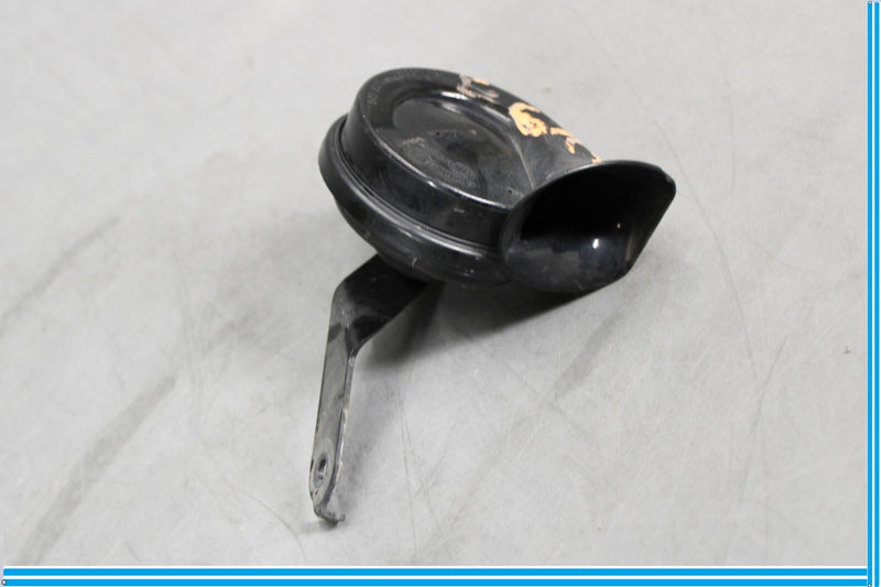 Load image into Gallery viewer, 09-15 BMW 750I 750LI F01 Front Right Passenger High Tone Pitch Horn Signal Oem
