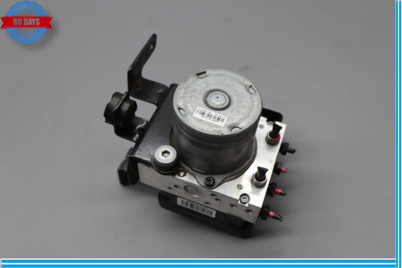 Load image into Gallery viewer, 15-17 Hyundai Genesis G80 ABS Anti-Lock Brake Modulator Pump 58920B1010 Oem
