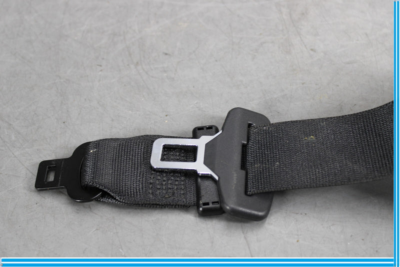 Load image into Gallery viewer, 14-17 Maserati Ghibli Rear Center Seat Belt Retractor 6700174400 Oem
