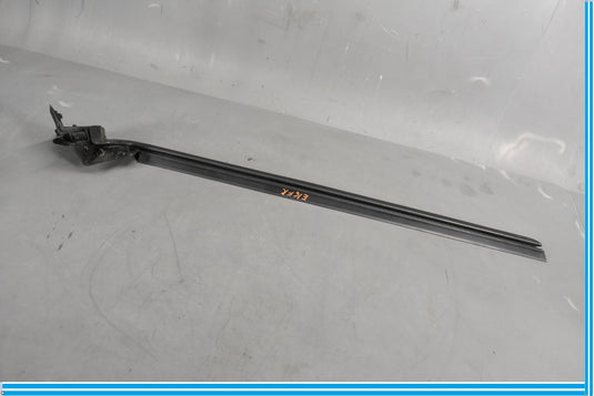 14-18 Mercedes CLA250 C117 Front Right Side Window Weather Strip Belt Seal Oem