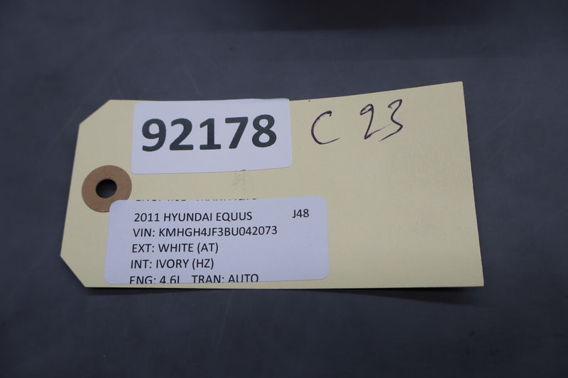 Load image into Gallery viewer, 11-13 Hyundai Equus SIG Left Dash Interior Cabin Fuse Box Relay Junction Oem
