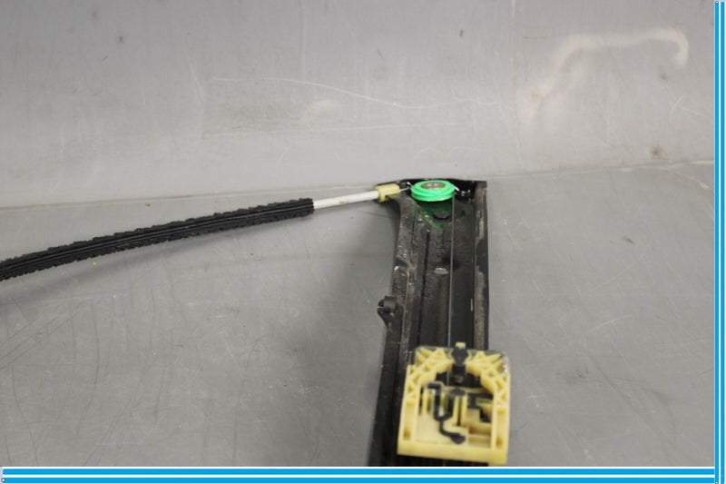 Load image into Gallery viewer, 14-18 BMW X5 Front Left Driver Side Door Window Regulator W/ Motor Oem
