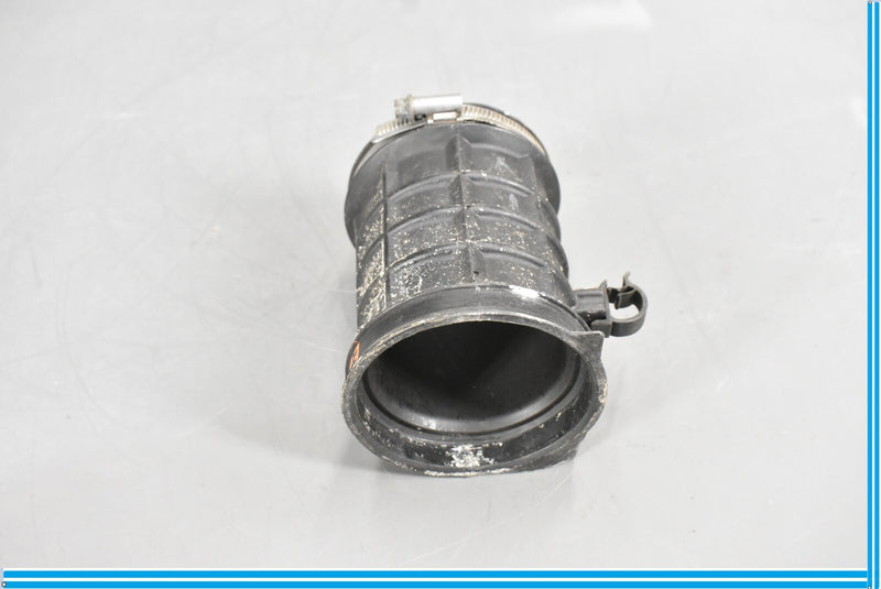 Load image into Gallery viewer, 94-97 Mercedes SL320 S320 R129 Engine Motor Air Intake Pipe Hose Oem
