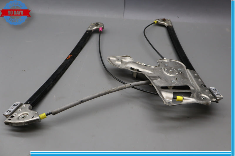 Load image into Gallery viewer, 10-12 Range Rover L322 Front Right Side Door Power Window Regulator W/ Motor Oem
