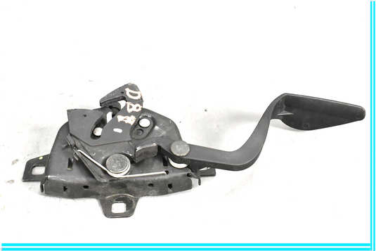 03-12 Maserati Quattroporte Hood Latch Lock With Cable Release Assembly Oem