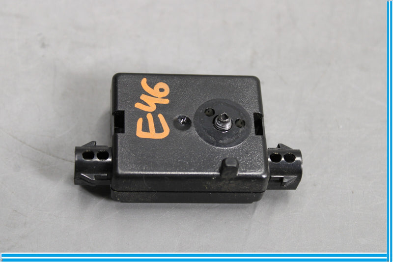 Load image into Gallery viewer, 12-18 BMW 320i 328i F30 Trap Circuit Antenna AMP Amplifier Control Module Oem

