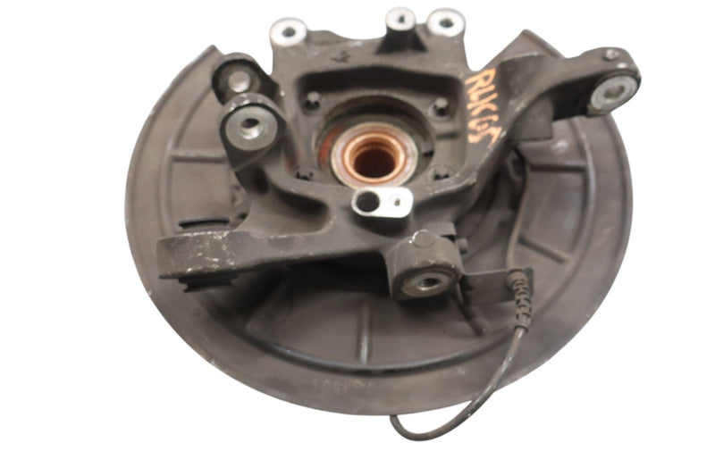 Load image into Gallery viewer, 14-17 Maserati Ghibli Rear Left Driver Side Spindle Knuckle Hub 670006802 Oem

