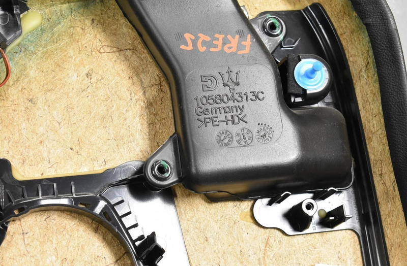 Load image into Gallery viewer, 14-19 Maserati Ghibli Front Right Side Door Panel Trim Cover 105804409 Oem
