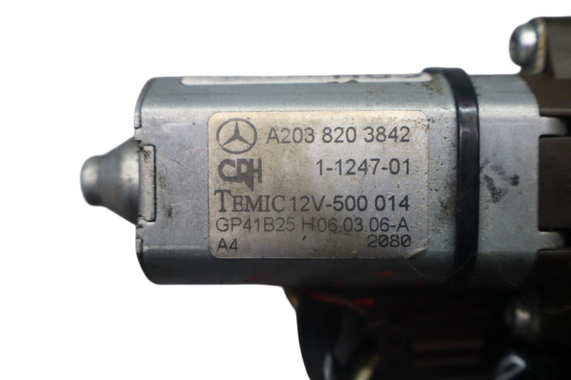 Load image into Gallery viewer, 01-09 Mercedes W209 CLK500 Front Right Side Seat Adjustment Control Motor Oem
