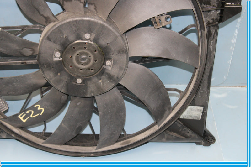 Load image into Gallery viewer, 06-12 Mercedes W164 GL550 Engine Radiator Cooling Fan Motor Shroud Assembly Oem
