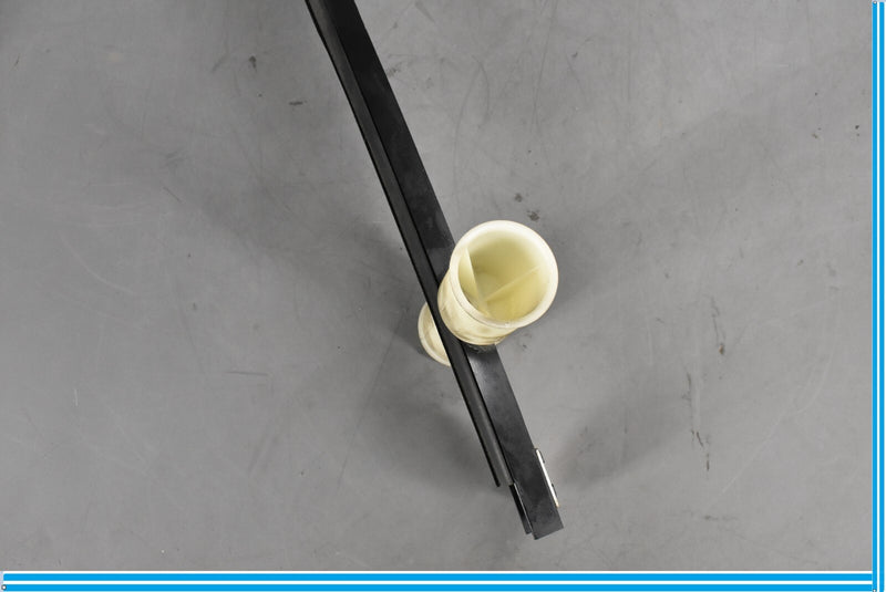 Load image into Gallery viewer, 06-11 Mercedes CLS550 CLS500 W219 Rear Left Side Quarter Door Window Glass Oem
