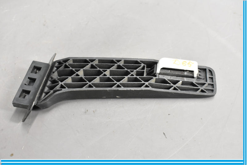 Load image into Gallery viewer, 07-12 Lexus LS460 Gas Accelerator Throttle Pedal Pad Oem
