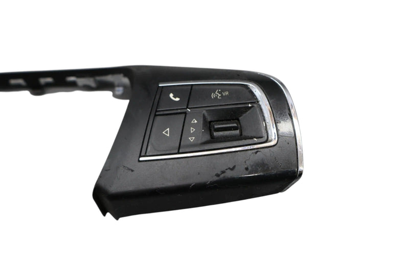 Load image into Gallery viewer, 14-22 Maserati Quattroporte Ghibli Front Steering Control Switches 670011862 Oem
