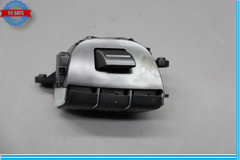 Load image into Gallery viewer, 11-13 Hyundai Equus SIG Steering Wheel Cruise Audio Radio Control Switch Oem
