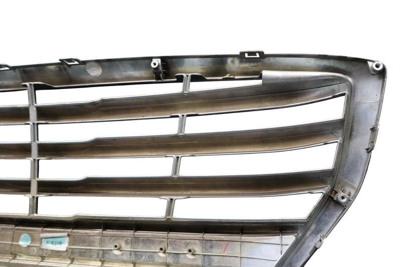 Load image into Gallery viewer, 15-17 Hyundai Genesis G80 Front Radiator Grille Grill Assembly Silver Oem
