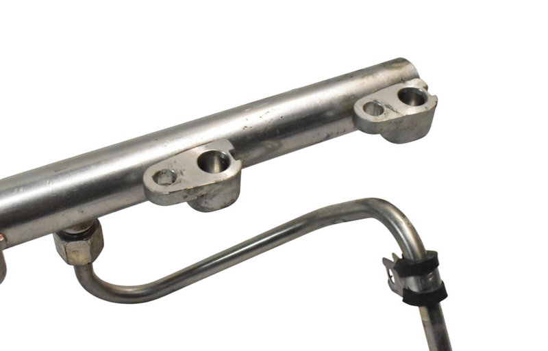 Load image into Gallery viewer, 14-20 Maserati	Quattroporte GTS 3.8L V8 Fuel Rail w/ Injectors 000293546 Oem
