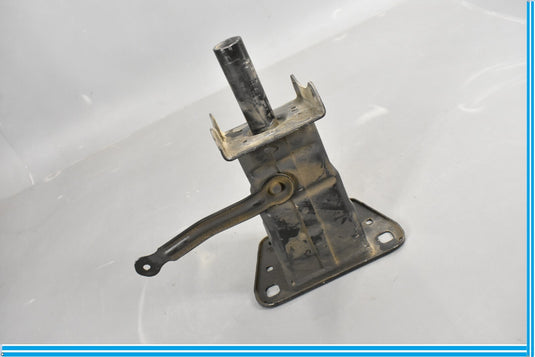 07-12 Mercedes GL450 Front Right Side Lower Bumper Reinforcement Bracket Oem